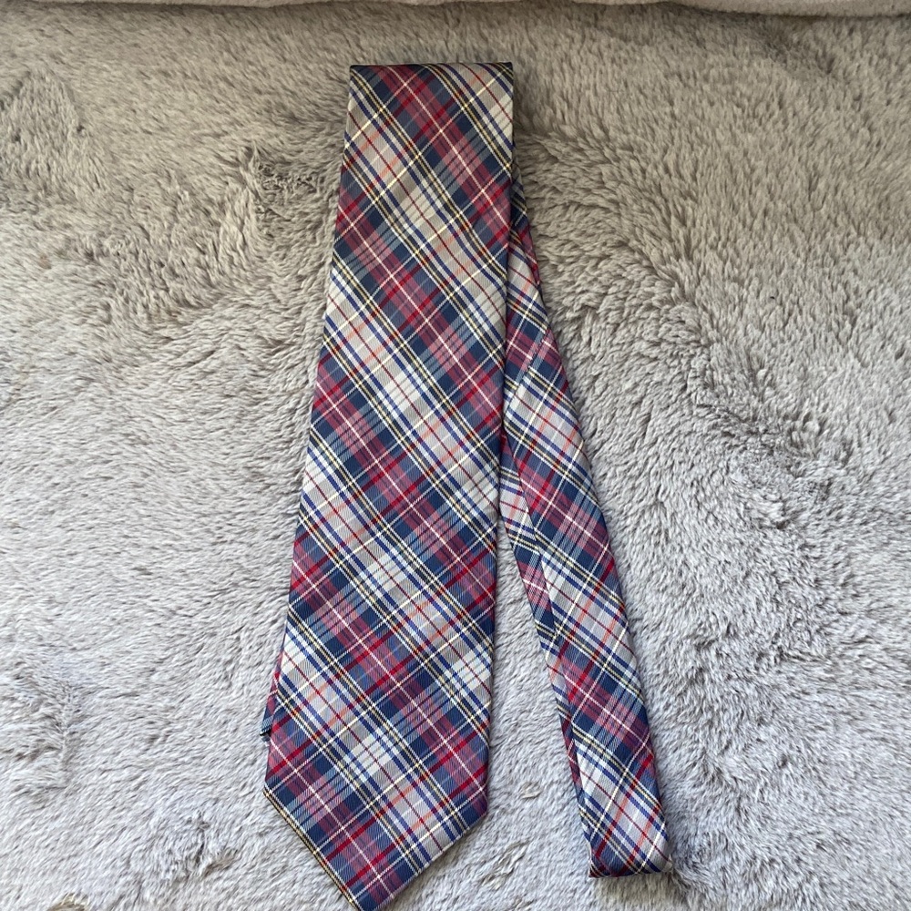 Brooks Brothers Pure Silk Classic Plaid Tie‎